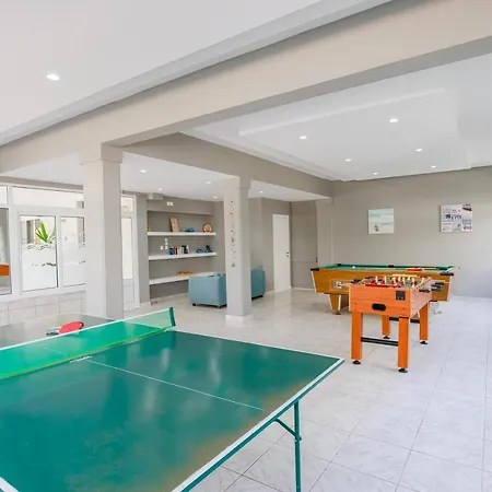 Dionisos Apartment *