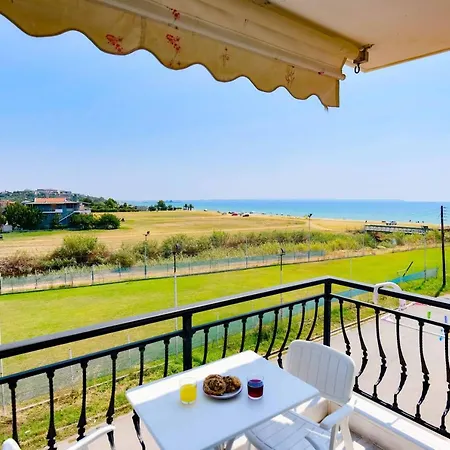 Dionisos Apartment *