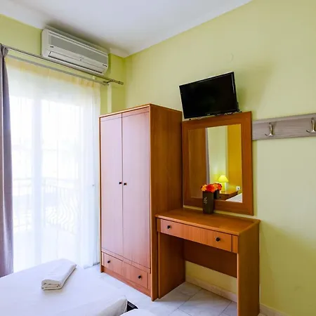 Dionisos Apartment