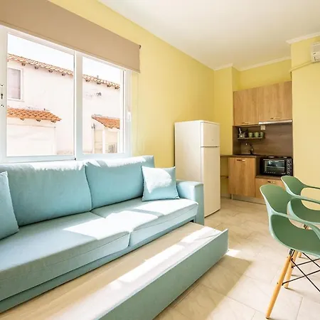 Dionisos Apartment