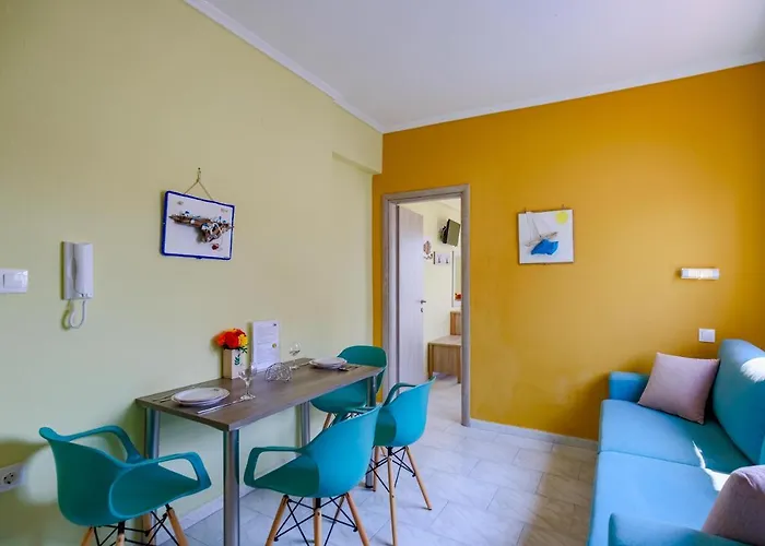 Dionisos Apartament *