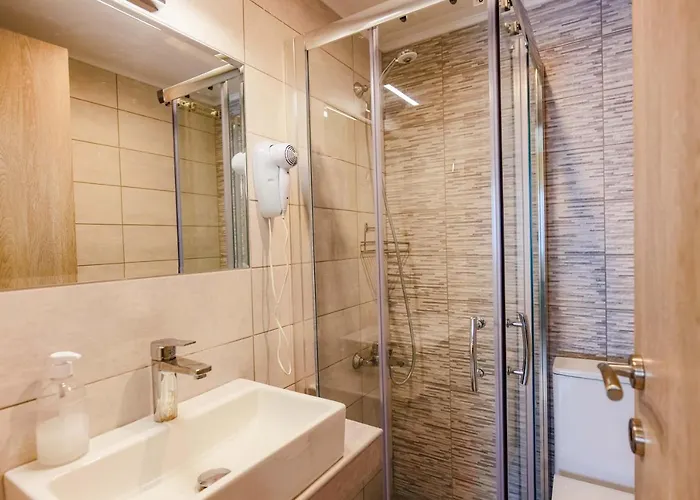 Dionisos * Paralia Dionysiou