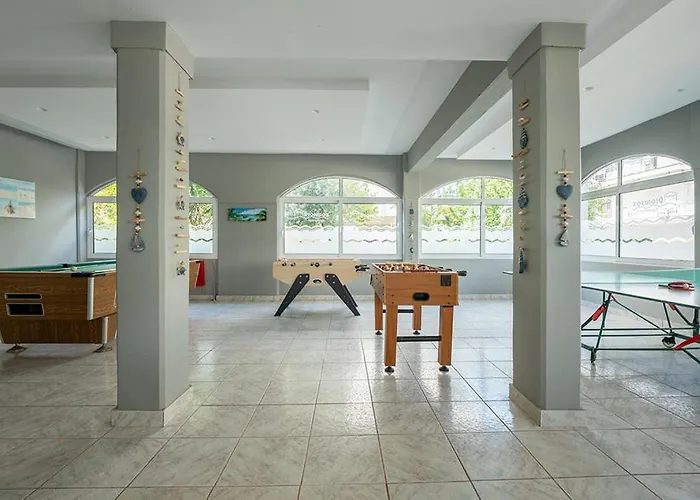 Dionisos Apartament *