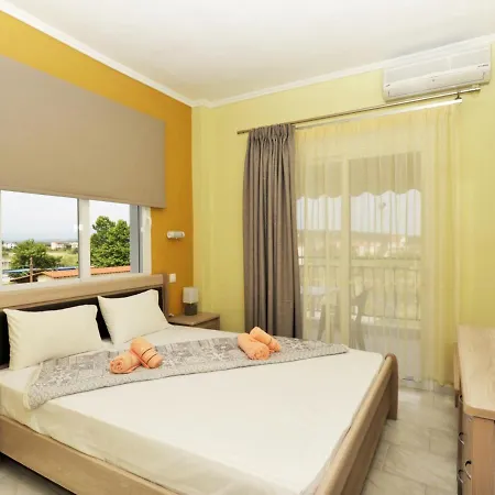 Dionisos شقة باراليا ديونيسيو