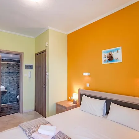 Dionisos شقة باراليا ديونيسيو